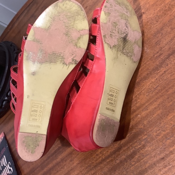 FREAT GLADIATOR STYLE SANDALS in RED 7 - Picture 5 of 5